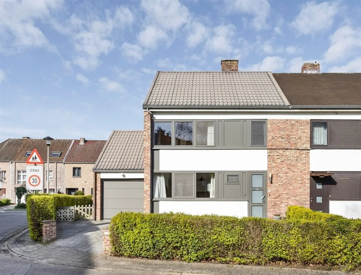 Huis Te Koop - 3500 Hasselt BE Image 1